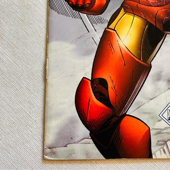 🛍️🛍️ MARVEL THE INVISIBLE IRONMAN IN FORGING FUTURE AMERICAN WELDING SOCIETY - Picture 2 of 10